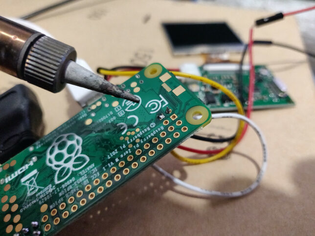 Connecting the LCD to Raspberry Pi Zero via Composite Connector